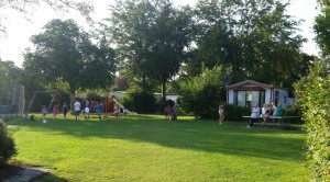 Camping Rianto Warmond kagerplassen caravan groen ruim kinderen rustig actief Zuid-Holland kust